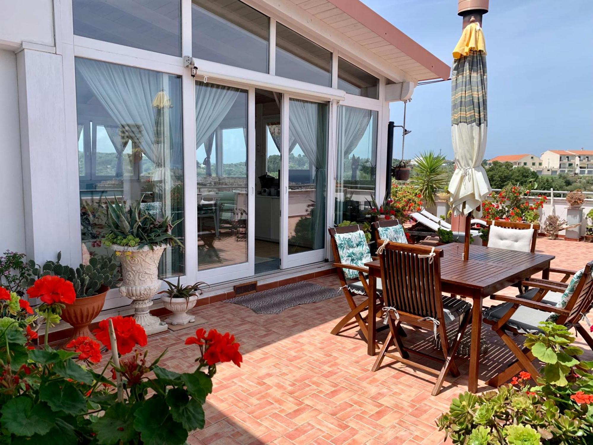 Ferienwohnung Dreaming Penthouse Vieste Exterior foto